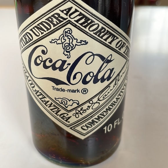 VTG 1975 - 75th Anniversary Coke Bottle - Picture 5 of 6
